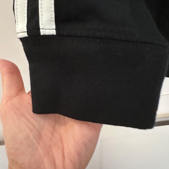 Girls Adidas Long Sleeve Hooded T shirt - Picture 6 of 7